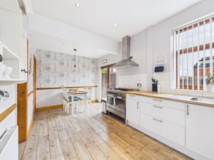 Photo 6- click for photo gallery